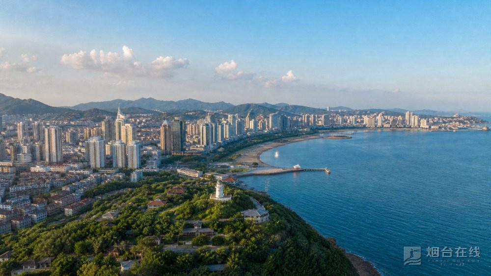 我会把筛选顺序放得实际一些，先定通勤范围，再核对学历和经验，最后比较薪资