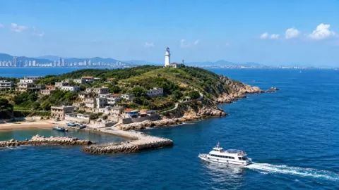 烟台崆峒岛取消大门票后，登岛仍要先看船班安排（山海风光）